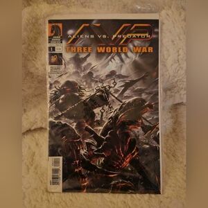 Aliens vs. Predator: Three World War Comic